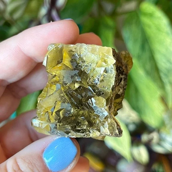 💛Fluorescent Fluorite Crystal Cluster Specimen, Namibia💛